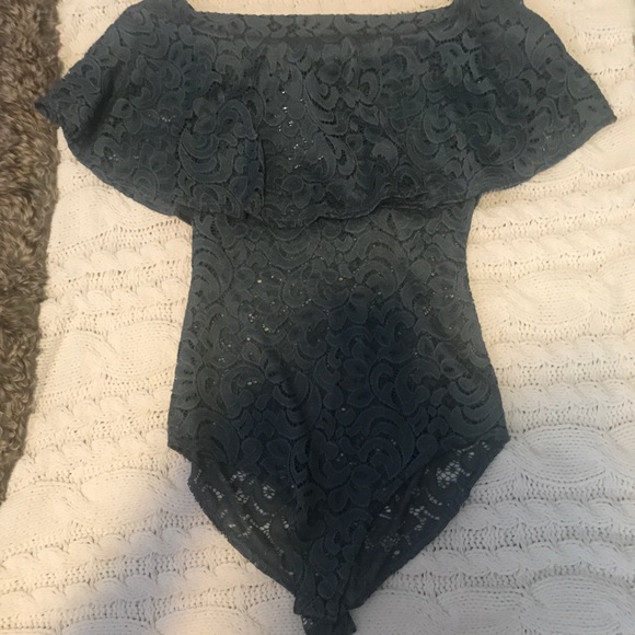 Fashion Nova off the shoulder lace body suit - Picture 2 of 4